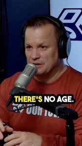 Jonathan Macklin's Instagram, Twitter & Facebook