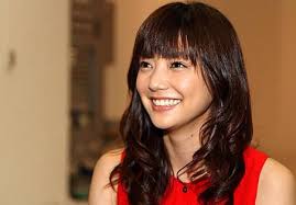 竹野内豊との破局をフライデー？ 倉科カナさんといえば、俳優・竹野内豊さんと交際宣言してから早4年が経とうとしていますね。 竹野内さん自ら交際宣言をするパターンは非常に珍しいので、 結婚する可能性は極めて高い2人 なのですが、今後どのような展開になるのでしょうか？ å€‰ç§'ã‚«ãƒŠã®çµå©šç›¸æ‰‹ã¯ç«¹é‡Žå†…è±Šã§ç ´å±€ã¯ã—ã¦ã„ãªã„ å¤«ãŒãƒ–ãƒ­ã‚°ã«å‡ºã¦ã‚‹ å­ä¾›ãªã©æœ€æ–°æƒ…å ±ã‚'èª¿æŸ»
