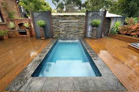 Small Inground Swimming Pools In Backyard With Special Build Wood Floor Around It Small Backyard Pools Small Pool Design Swimming Pools Backyard