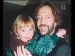 Eric patrick clapton, cbe (born 30 march 1945) is an english rock and blues guitarist, singer, and songwriter. Eric Clapton Tod Des Sohnes Youtube