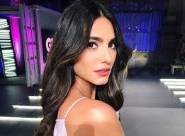 Θα είναι τελικά στο gntm 3; Hliana Papagewrgioy H Kriths Toy Gntm Milhse Gia Th Monadikh Plastikh Poy Exei Kanei