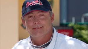 Braves bringing back former scouting chief Roy Clark