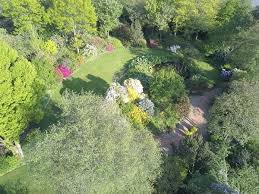 Invitation A La Reverie Au Jardin Au Bout De La Lande Ecrin De Couleurs Niche Dans Les Landes De Toul Dous La Haut Sur La M Jardins Jardin D Eau La Reverie