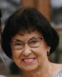 Gwendolyn Phillips's Instagram, Twitter & Facebook