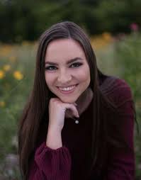 Olivia Spangler's Instagram, Twitter & Facebook