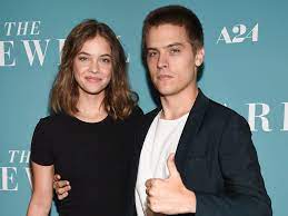 The actor was joined by model girlfriend barbara palvin and friends. Dylan Sprouse And Barbara Palvin Dating And Relationship Timeline