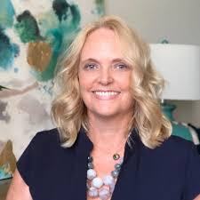 Kimberly Varney's Instagram, Twitter & Facebook