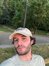 Looking for a roommate to find apartments in EV or nearby