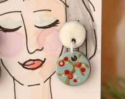 Clous d'oreilles fleurs de cerisier, boucles d'oreilles longues sakura,  clous d'oreilles fleurs japonaises, boucles d'oreilles en céramique fleurs  de cerisier, fleurs de cerisier bleues