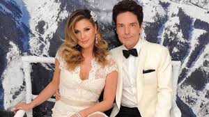 He was previously married to actor/dancer cynthia rhodes (penny in. Richard Marx Says He S No Big Hero Following Airplane Incident People Com