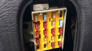 See how to replace a blown fuse on a 2007 chrysler pt cruiser limited 2.4l 4 cyl. 2007 Chrysler Pt Cruiser Fuse Box Location Wiring Diagram All Winner Core Winner Core Huevoprint It