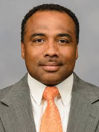 Larry Greenlee's Instagram, Twitter & Facebook