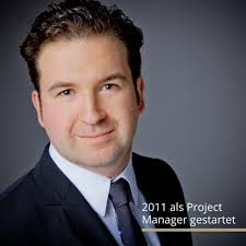 Hunderte Pricing- und Vertriebsprojekte, Reisen durch die ganze Welt und  immer neue Herausforderungen: Seit Michael Fechner vor zwölf Jahren zu Roll  & Pastuch kam, ist viel passiert. Damals ist er als Project