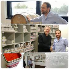 Spicebar Gourmetgewurze Aus Berlin Ein Besuch Bei Einem Berliner Start Up Unternehmen Gewurze Start Up Unternehmen Unternehmungen