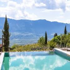 Bio Pool Kraidlhof Sudtirol Obst Weinbauernhof Pool Bio Pool Sudtirol