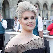 Kelly osbourne, is that you? Kelly Osbourne Kaum Noch Zu Erkennen Gala De