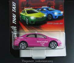 majorette toyota corolla altis pink thai taxi car model 1 61 limited edition new majorette