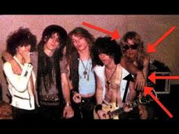 February 6, 1962) is the lead singer and only remaining member of he has appeared on all guns n' roses releases. Guns N Roses The Band Member Who Died That No One Seems To Remember Ole Beich Youtube