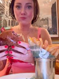 Job done!! She's not afraid of the jellywish (🥹) in the water anymore and  can't wait to go in for a swim again #parentingwin