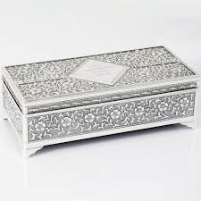 Celebrate this amazing milestone with a great gift for either your spouse or. 25th Marriage Anniversary Gift Ideas Ferns N Petals Official Blog