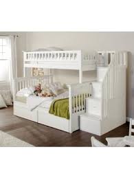 Bu normalde iki katlı ranza olarak görünen fakat ihtiyaca göre 3 katlı ranza olarak da kullanılabilen ürün, kullanıcılara her yönden avantaj sağlamaktadır. Ranza Modelleri Klas Ahsap Dogal Ahsap Urunler