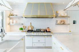 Transform an ordinary kitchen or bathroom into a stylish space. What Are Backsplashes What Are They Made From And How Much Do They Cost Richmomlife