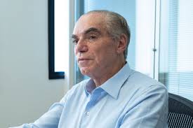 Michael Klein deixa presidência do conselho da Via Varejo