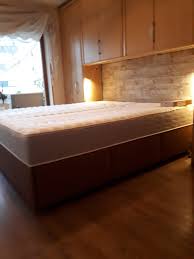 Mit Wasserbetten Besser Schlafen Und Dadurch Morgens Fitter Wacher Und Ausgeruhter Aufstehen Und Voller Kraft In Schlafzimmer Eingebaut Haus Deko Wasserbett