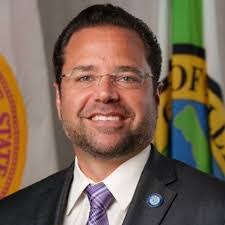 Kevin Biederman's Instagram, Twitter & Facebook