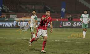 من بعد مزح و لعب كلمات. Filgoal Ø£ÙƒØ±Ù… ØªÙˆÙÙŠÙ‚ Ù„Ø§Ø¹Ø¨ Ù†Ø§Ø¯ÙŠ Ø§Ù„Ø£Ù‡Ù„ÙŠ