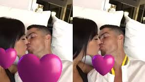 2021.06.24 1371 10 움짤 프랑스 vs 포르투갈 호날두 환상적인 스텝오버.gif 156 포텐: ì„¸ìƒ ë‹¬ì½¤ í˜¸ë‚ ë' ì—¬ì¹œì´ ê³µê°œí•œ í‚¤ìŠ¤ ì˜ìƒ ìœ„í‚¤íŠ¸ë¦¬