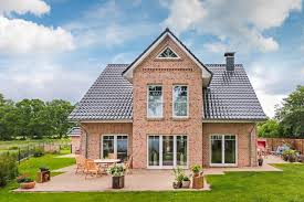 Gemutliches Kapitanshaus Im Landhausstil Von Eco System Haus Haus Bauen Fassade Haus Haus