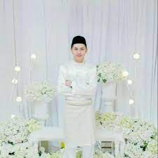 Pada dasarnya tidak ada aturan baku bahwa surat atau ayat yang dibaca pada acara nikahan tersebut. Baju Melayu Akad Nikah Shopee Malaysia