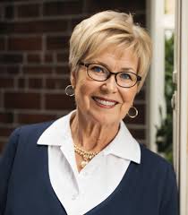 Rihanna Beauty and Fashion Discussion