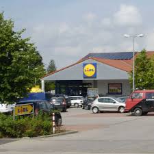 Lidl retoure in filiale abgeben. Lidl Strafzettel Wegen Falschparken Kunde Beschwert Sich Heftig Im Netz Folgt Welle Der Entrustung Welt