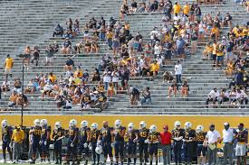 Photo Gallery Wvu Rolls Over Eastern Kentucky In Season Opener Wv Metronews The mountaineers will have a total of 27 different uniform combinations to choose from, including the option of a white helmet for the first time since 1979, and a gold helmet for the first time since 1978.