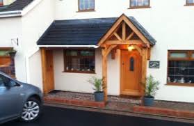 The layout was slightly awkward and the entrance to the property was not obvious. Porches Wye Oak