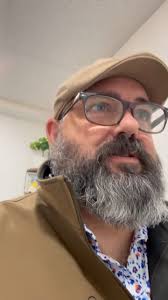 When you work in a space like VRTU, connection is kind of the whole vibe.  🤝, Sometimes it’s about collaborating. , Sometimes it’s about getting  advice. , And sometimes it’s about confidently walking ...