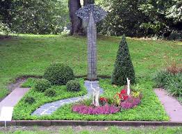 Sudfriedhof Dusseldorf Mustergrab 21 Doppelgrab Grabgestaltung Bepflanzung Grabbepflanzung