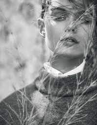 Frida Gustavsson Wears Outdoors Fashion In Editorial For Elle Sweden Fashion Photography School Frida Gustavsson Fashion Photography