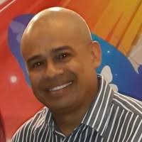 100+ perfiles de «Eric To»