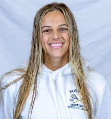 Carlie Stern's Instagram, Twitter & Facebook