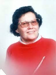 Sharon Tichenor's Instagram, Twitter & Facebook