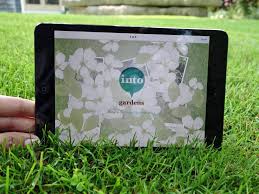 Garden answers one of the most useful tools for any gardener is the plant identifier, which helps you to become a walking encyclopedia of all british garden plant species. The Best Gardening Apps Hgtv