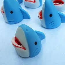 10 Best Shark Diy Crafts Edible Cupcake Toppers Fondant Cupcake Toppers Fondant Cupcakes