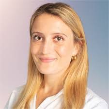 Gemma Boni's Instagram, Twitter & Facebook