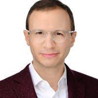 Stephanie Wedel's Instagram, Twitter & Facebook