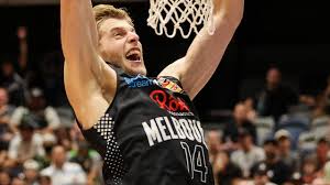 Melbourne united je australský profesionální basketbalový tým se sídlem v melbourne ve victorii. Nbl 21 Melbourne United Defeats South East Melbourne Phoenix Jack White Herald Sun