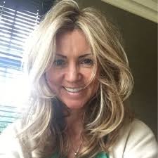 Jennifer R Saunders (@JenniferRSaund1)