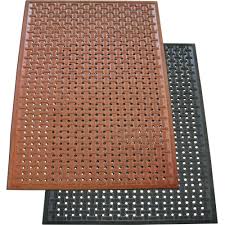 We reviewed here best kitchen rubber floor mats of 2020.we selected these floor mats according to their build quality,material,price and most importantly user experience. Rubber Cal Kitchen Mat Red 3 Ft X 5 Ft Nitrile Rubber Commercial Mat 03 181 Wre The Home Depot